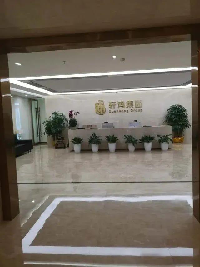 一个85后初中生,在深圳“血洗”了一批千万、亿万富豪